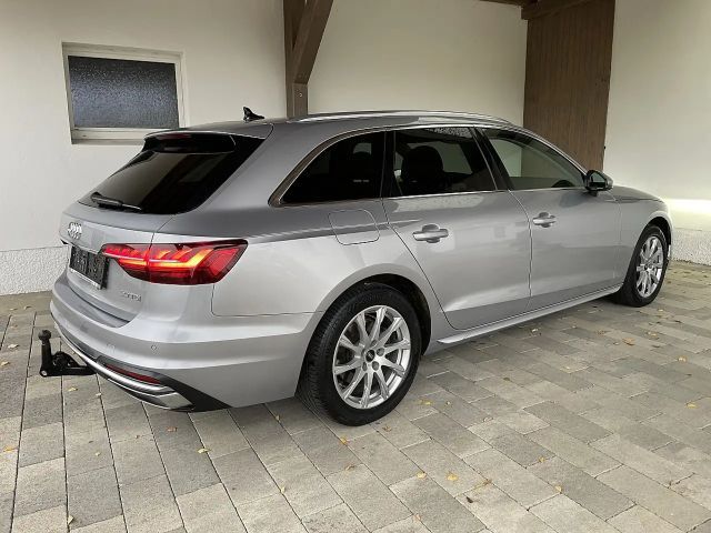 Audi A4 Avant S-Tronic