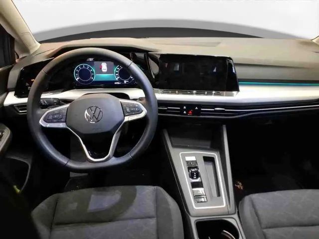 Volkswagen Golf 1.5 eTSI Golf VIII Life Variant