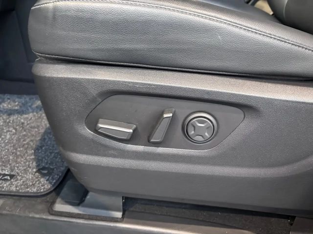 Hyundai Staria Trend