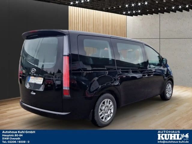 Hyundai Staria Trend