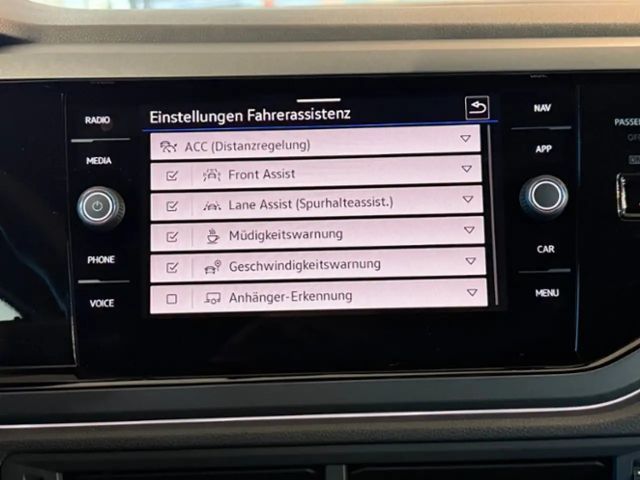 Volkswagen Taigo 1.0 TSI DSG R-Line