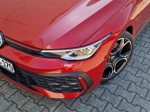 Volkswagen Golf 2.0 TSI DSG Golf VIII