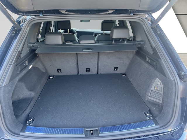 Volkswagen Touareg 4Motion R-Line