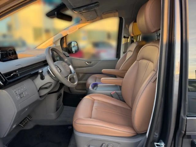 Hyundai Staria Signature Vierwielaandrijving