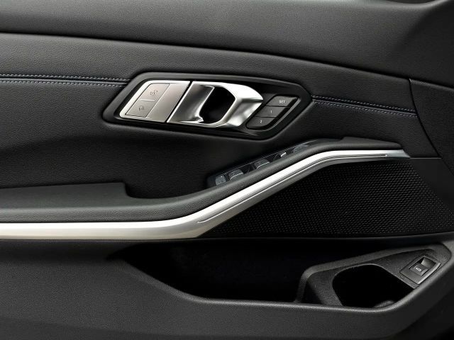 BMW 330 330i M-Sport Sedan