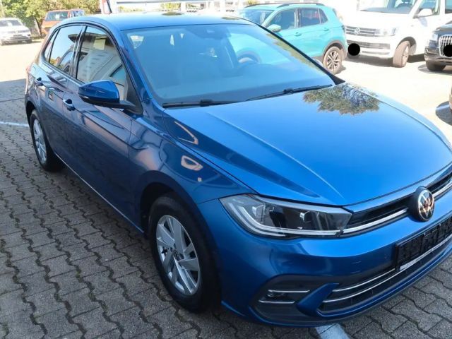 Volkswagen Polo Style