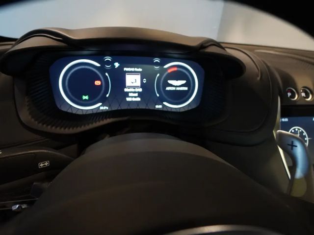 Aston Martin DBX *Arden Green*BRD-FZG-U-frei-Nur 24 TKM*Amazing*