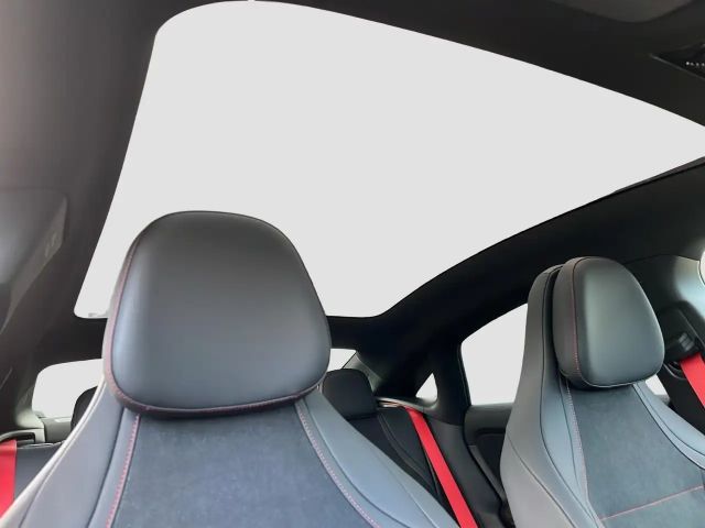 Mercedes-Benz CLA 250 AMG Line Coupé