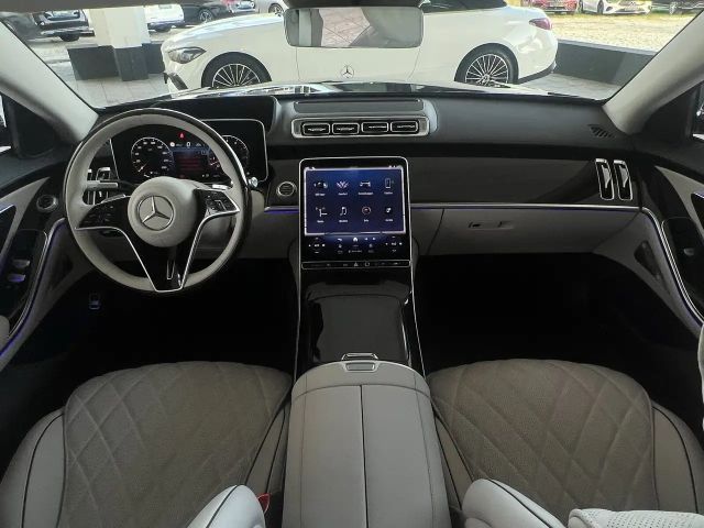 Mercedes-Benz S 500 4MATIC Sedan