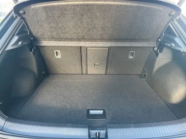 Volkswagen T-Roc 2.0 TSI DSG Style