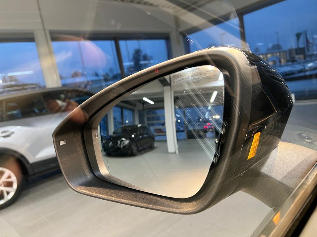 Volkswagen Tiguan 2.0 TDI R-Line