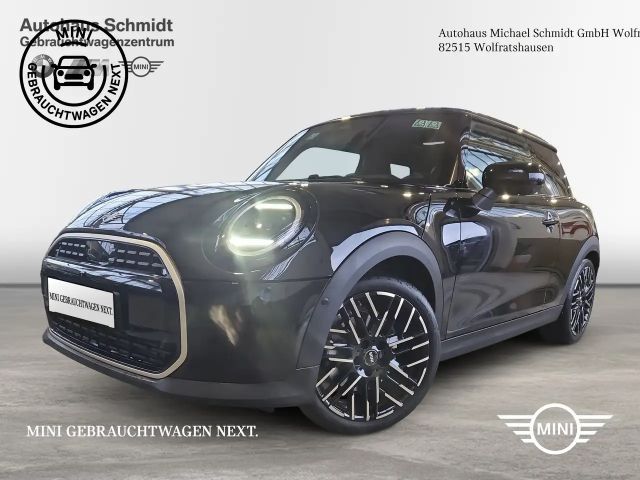 MINI Cooper *Favoured Trim*18"*Navi*HUD*H&K*360*Pano*ParkAssis