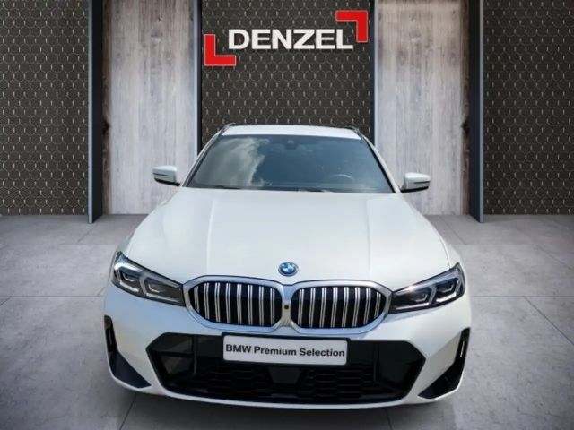 BMW 330 330e Touring xDrive
