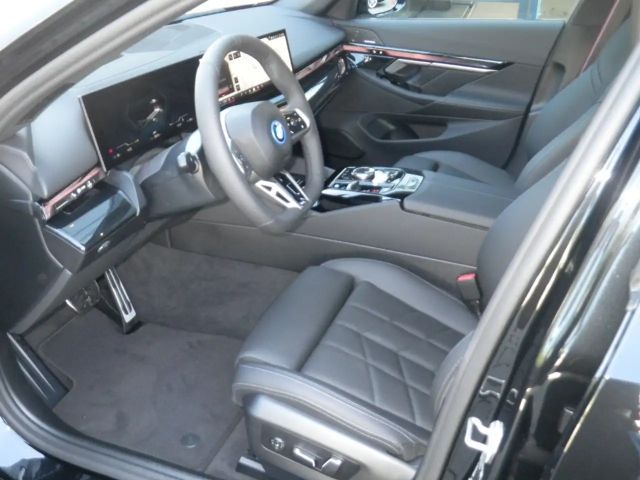 BMW i5 Sedan eDrive40