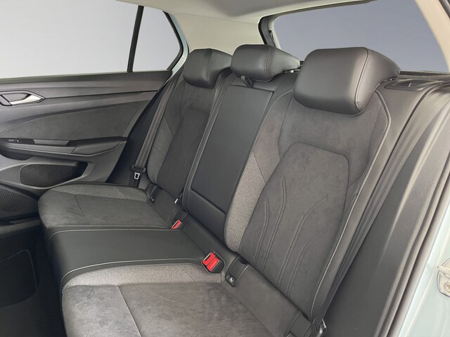 Volkswagen Golf 1.5 eTSI DSG Golf VIII Style