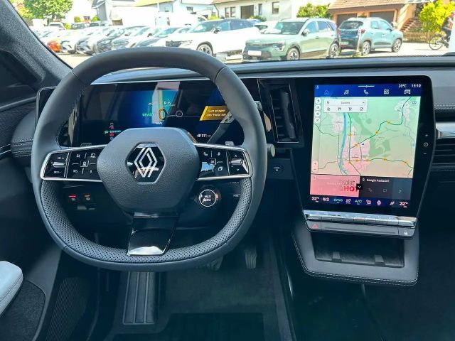 Renault Scenic E-Tech Iconic