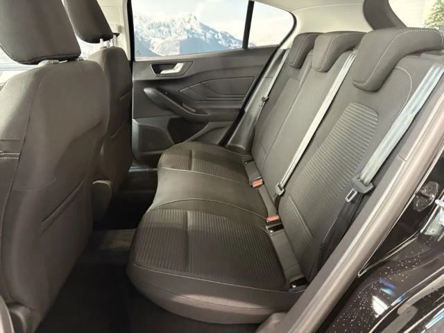 Ford Focus EcoBoost Titanium