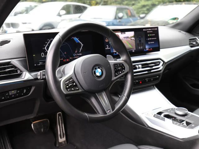 BMW 320 320d M-Sport Sedan xDrive