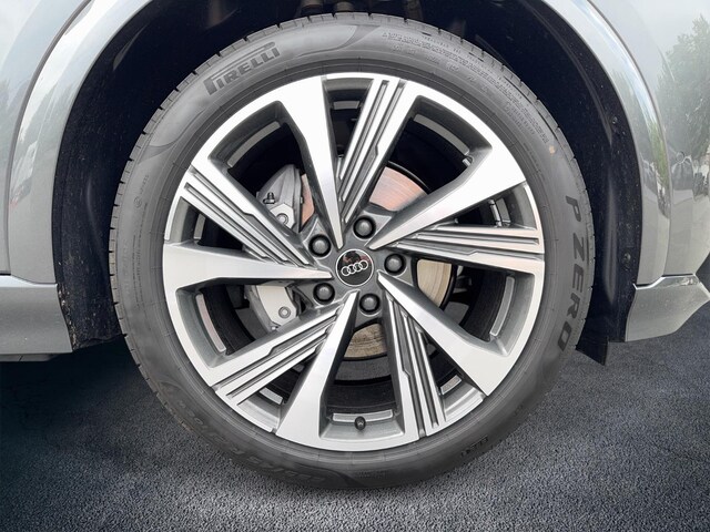 Audi Q6 e-tron Quattro