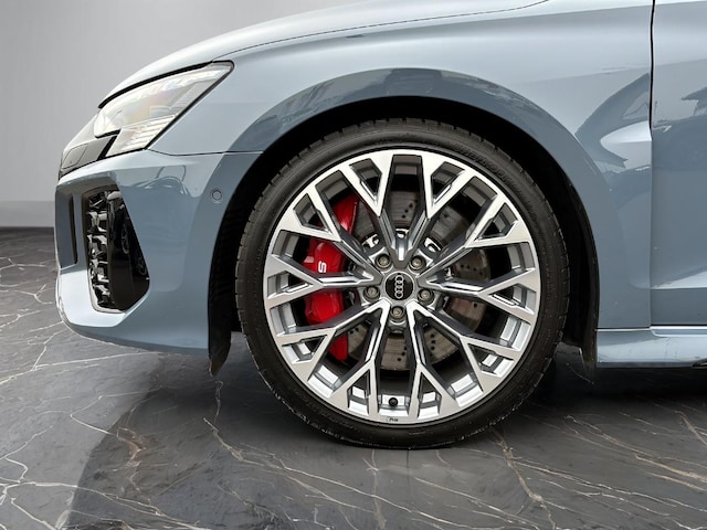Audi RS3 Quattro S-Tronic Sedan