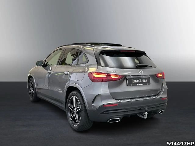 Mercedes-Benz GLA 200 AMG Line