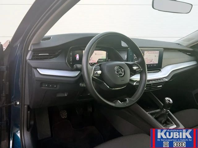 Skoda Octavia 1.5 TSI Ambition Combi Tour iV