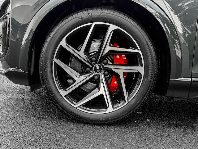 Audi Q6 e-tron Quattro