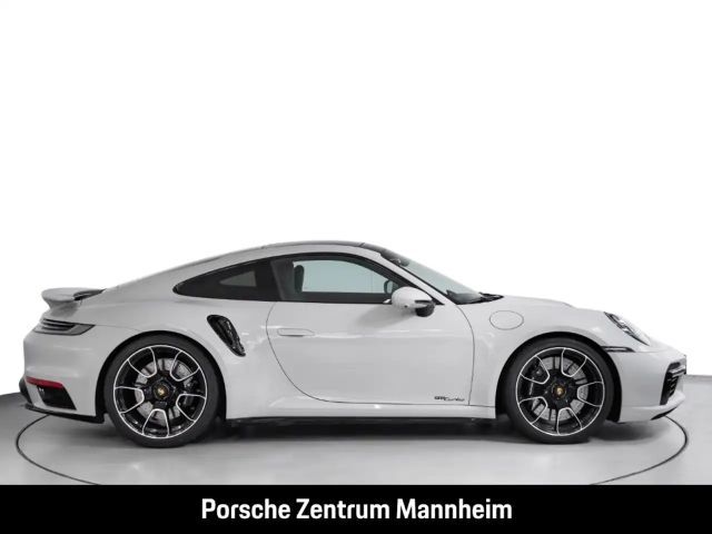 Porsche 992 Coupé Turbo