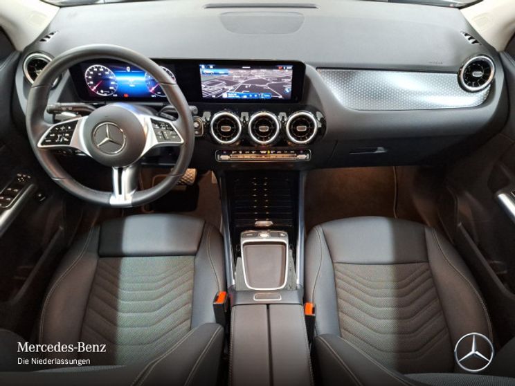 Mercedes-Benz GLA 180 Progressive