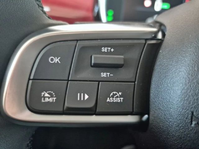 Fiat 600e e 115 kW Red  11 kW Charger Apple CarPlay