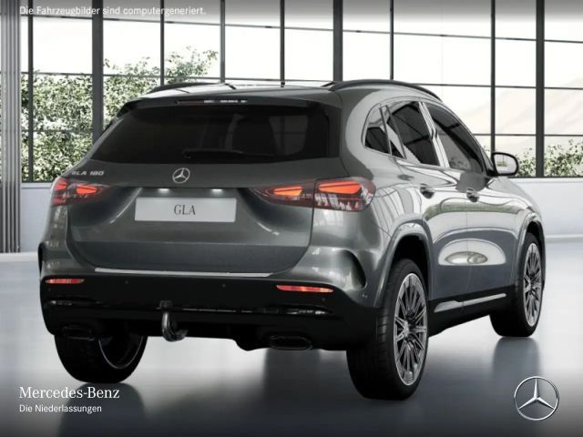 Mercedes-Benz GLA 180 AMG Line