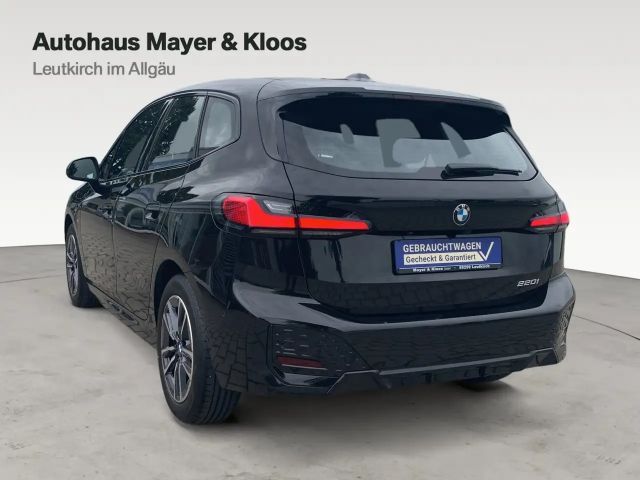 BMW 220 220i M-Sport