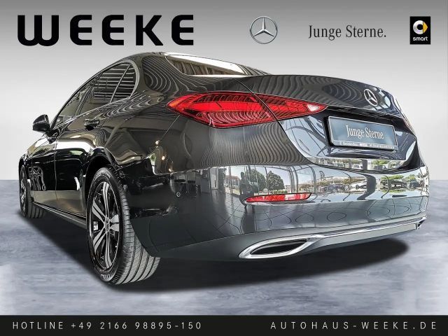 Mercedes-Benz C 180 AVANTGARDE Sedan