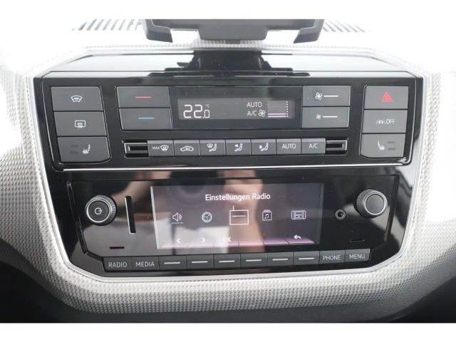 Volkswagen e-up! Move Move up!