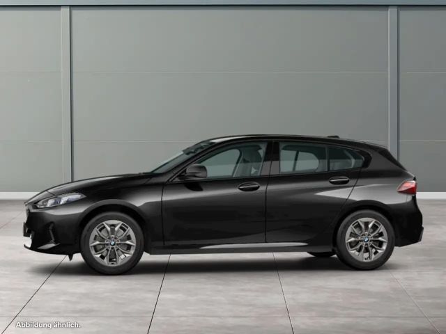 BMW 120 120i Sedan
