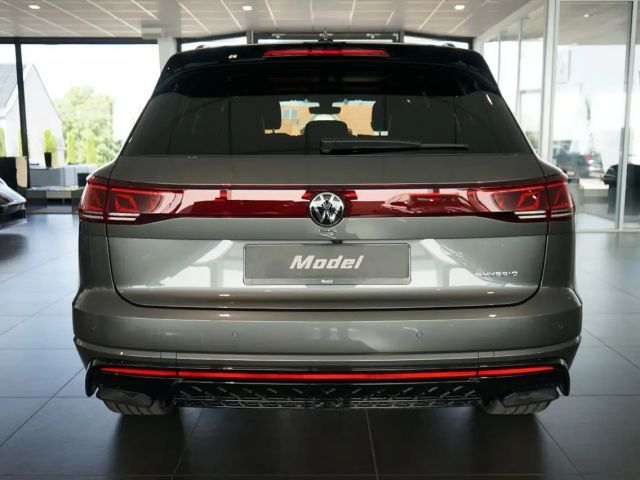 Volkswagen Touareg R eHybird | Pano | AHK | Dynaudio