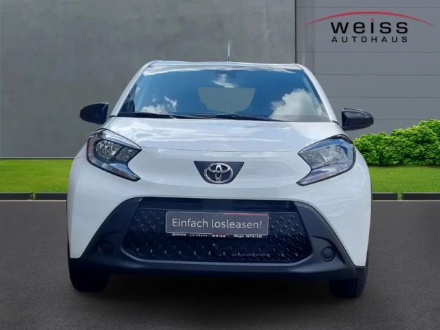 Toyota Aygo X Business