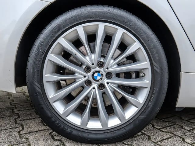 BMW 540 540d Luxury Line Touring xDrive