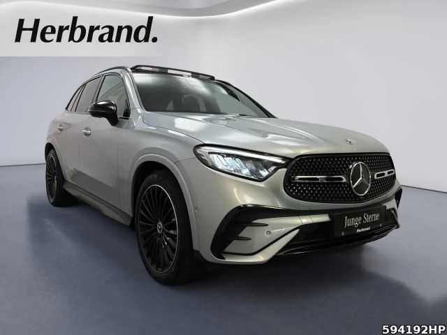 Mercedes-Benz GLC 300 4MATIC AMG Line