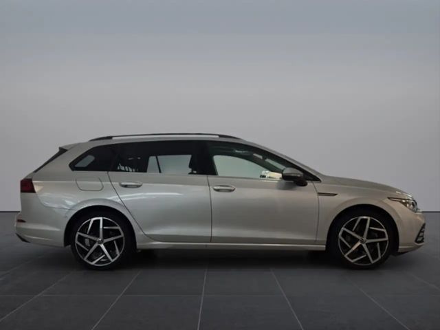 Volkswagen Golf Style Variant