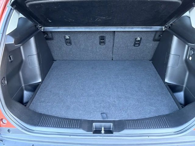 Suzuki S-Cross Flash