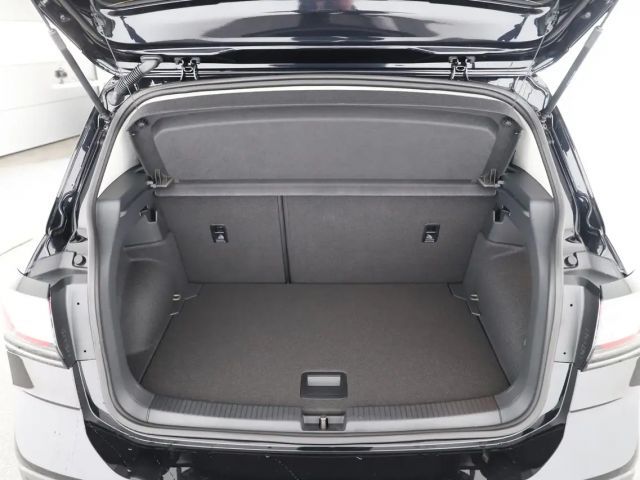 Volkswagen T-Cross 4Me TSI