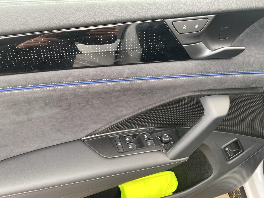 Volkswagen Tayron R-Line eHybrid