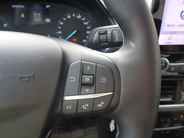 Ford Puma EcoBoost Titanium