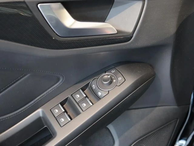 Ford Focus ST Line Wagon