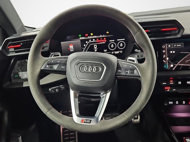 Audi RS3 Quattro S-Tronic Sedan