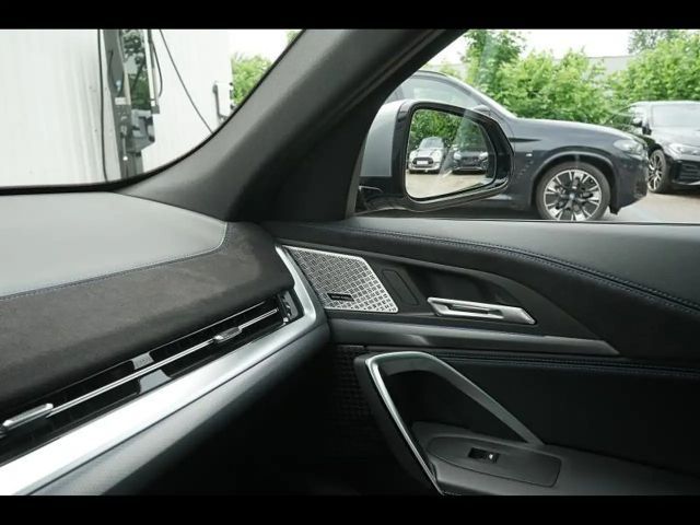 BMW iX2 M-Sport xDrive30