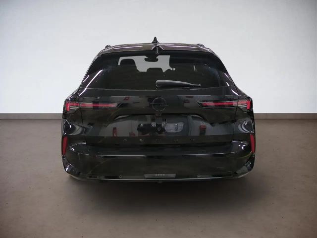 Opel Astra Sports Tourer Ultimate