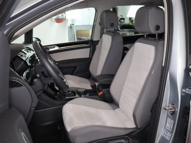 Volkswagen Touran 2.0 TDI DSG Highline