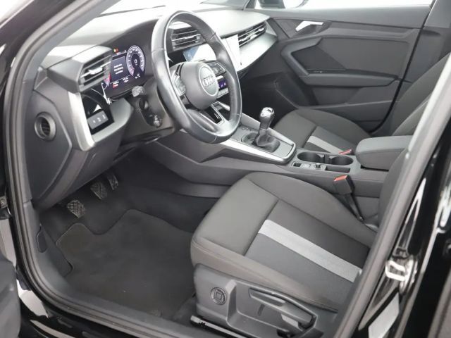 Audi A3 30 TDI Sedan